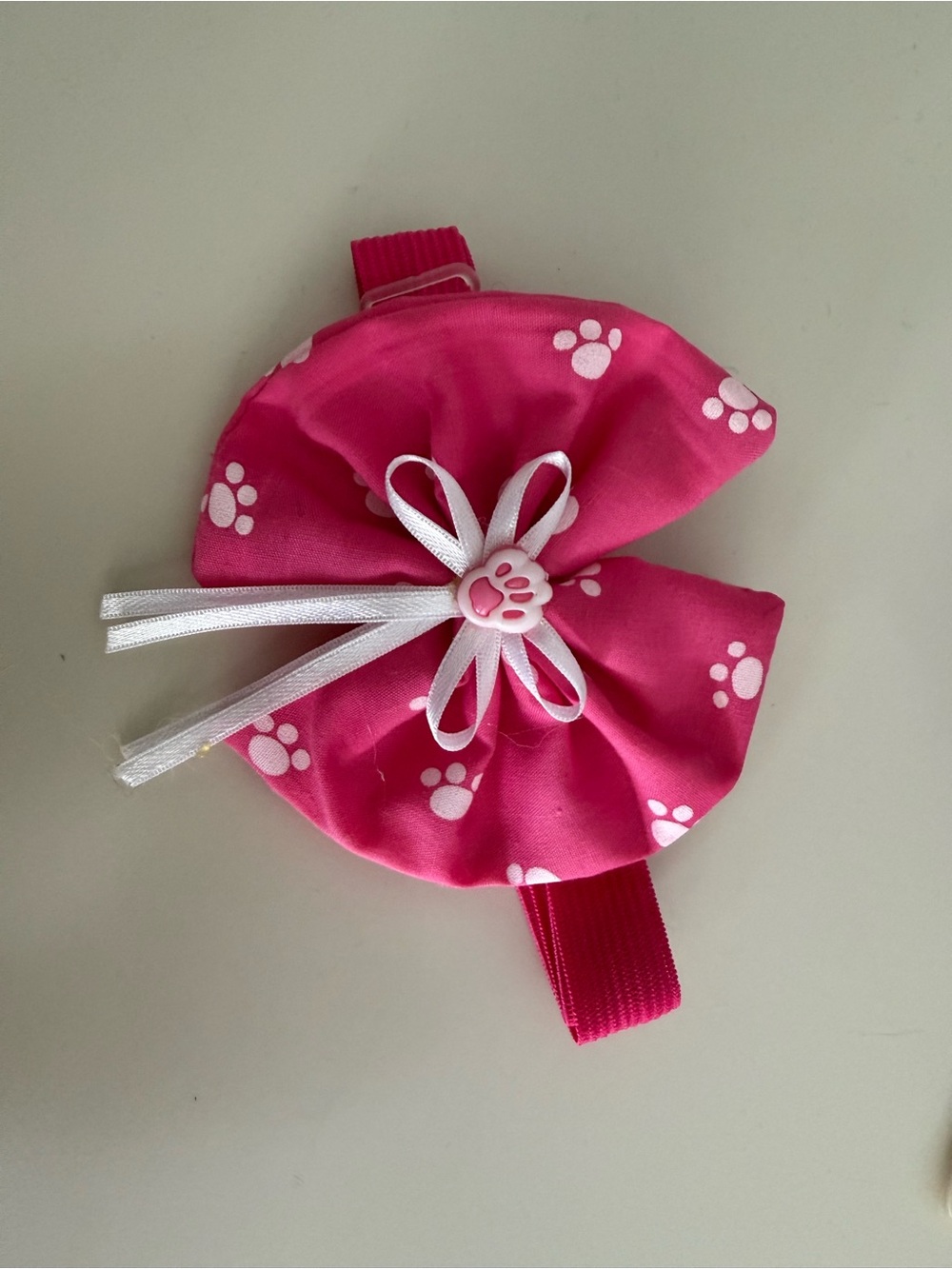 Cute Pink Paw Print Neck Bow for Dogs / Pets Cats New